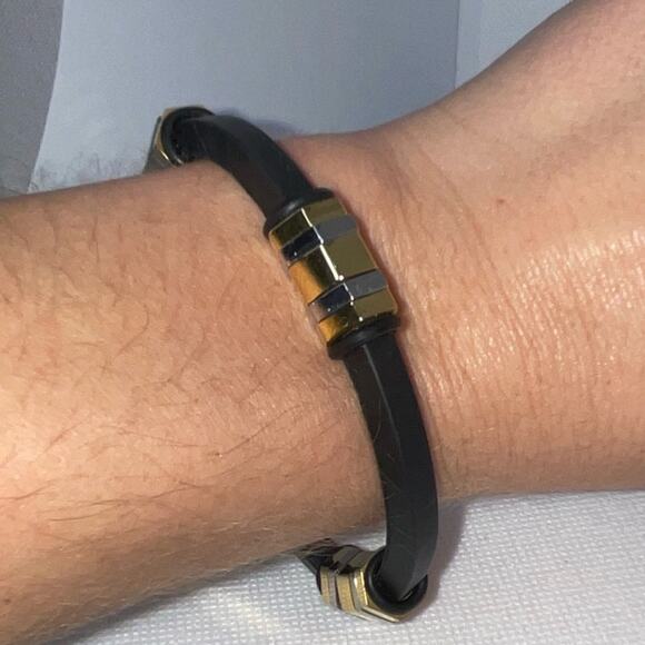 BLACK RUBBER GOLD SILVER STAINLESS STEEL BEADS CLASP BANGLE BRACELET 3” - Picture 6 of 8